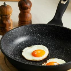 Baccarat Granite Grill Twin Pack 26cm & 28cm -Gourmet Sales Shop 1023147 bcgranitetwingrill28 fry26 0412