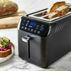 Baccarat The Artisan Toasty Slice 12 Baccarat The Artisan Toasty Slice -Gourmet Sales Shop 1043265 bc the artisan toaster slice black d1 1