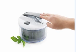 Baccarat Prepare Mini Salad Spinner