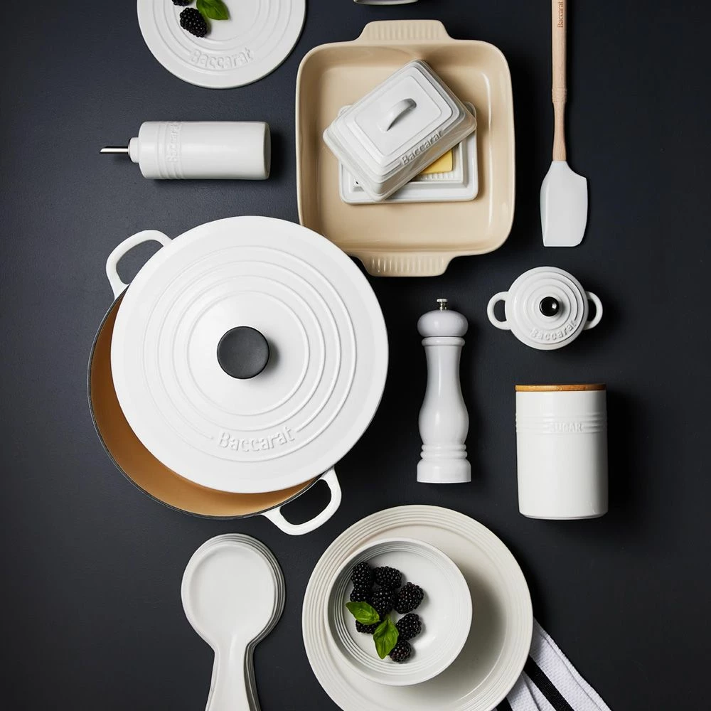 Baccarat Le Connoisseur Round French Oven With Lid White 29cm 6.3L 7 Baccarat Le Connoisseur Round French Oven With Lid White 29cm 6.3L - Image 5