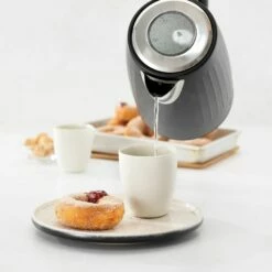 Baccarat The Boiling Point Kettle Black -Gourmet Sales Shop pcp 1039348 5